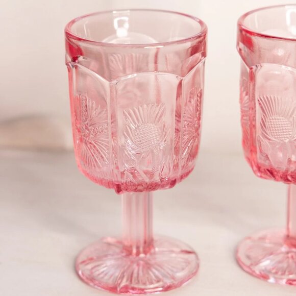 Vintage LE Smith Pink Glass Thistle Goblets (Set of 2) - Picture 3 of 5